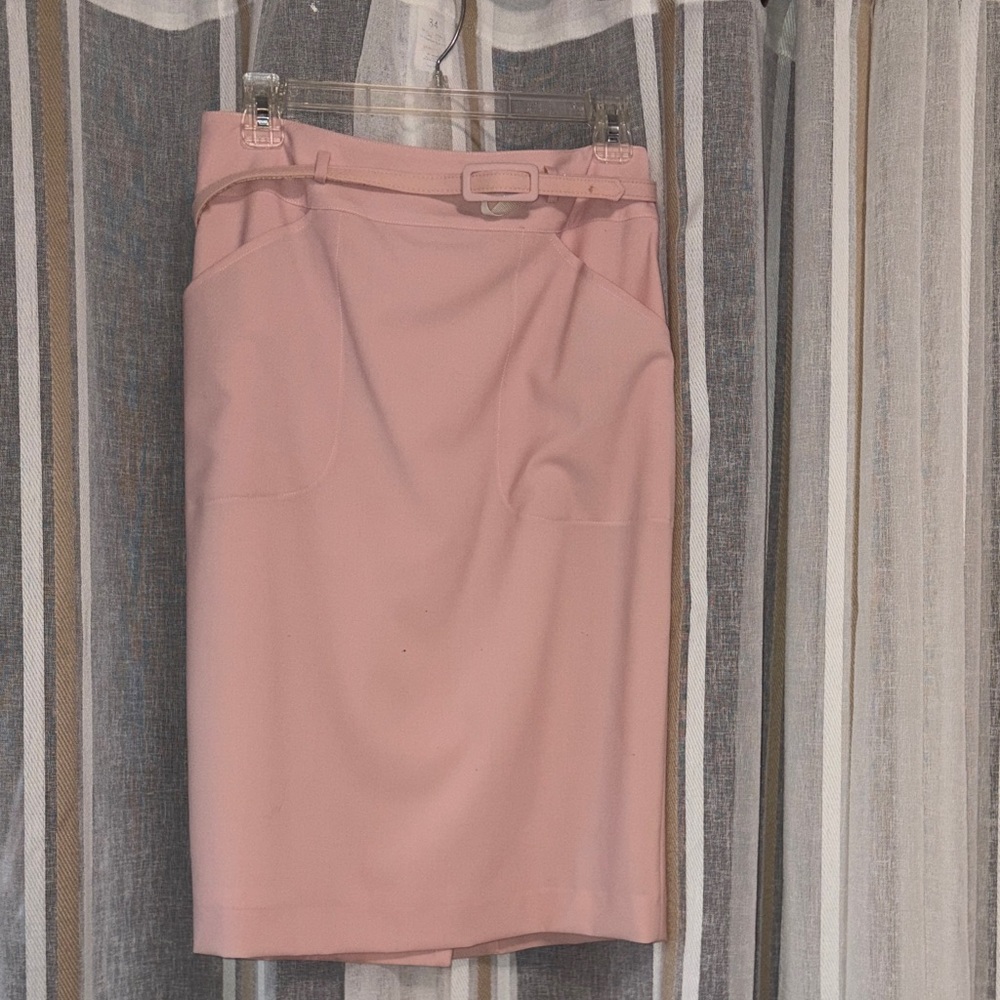 Bill Blass Pink Pencil Skirt